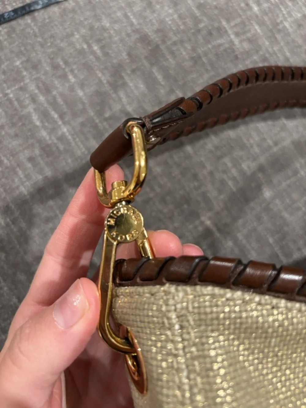 Michael Kors Bennett gold and brown straw shoulder bag - Picture 5 of 9
